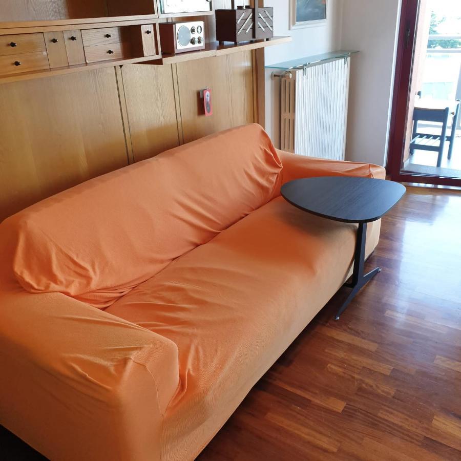 Airport Malpensa 加拉瑞特 外观 照片